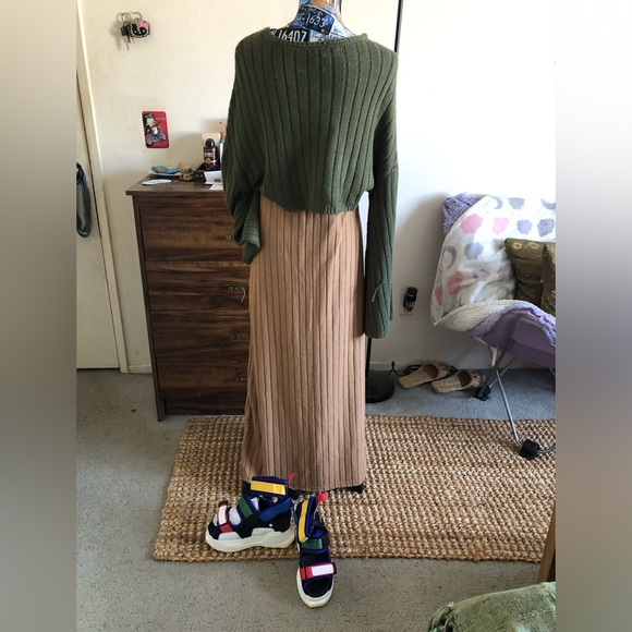 Sexy tan high waist maxi skirt with front side split - Picture 2 of 9